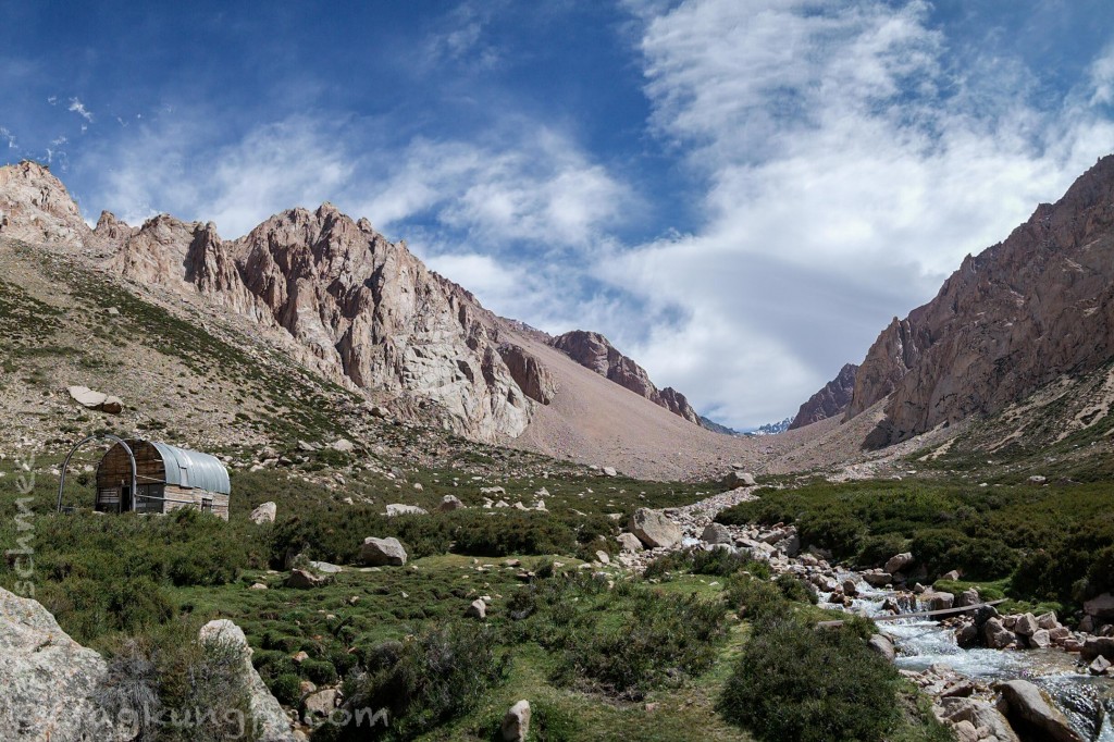 The Refugio with Cohete on the left